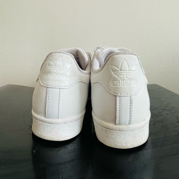 ADIDAS SUPERSTAR size 7.5 women’s - Picture 3 of 5